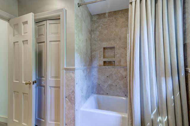 261 Confederate Circle, Charleston, SC 29407