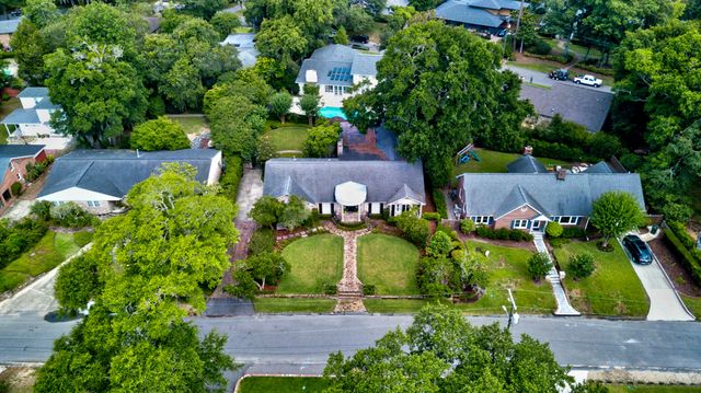 261 Confederate Circle, Charleston, SC 29407