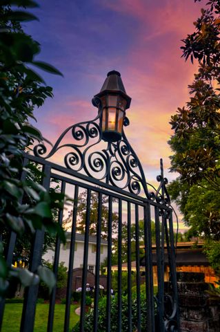 261 Confederate Circle, Charleston, SC 29407