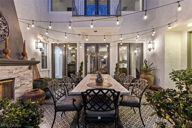 10212 Stone Briar Court, Las Vegas, NV 89144