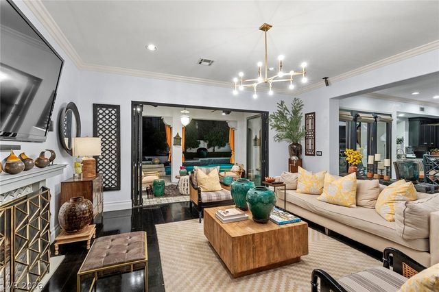 10212 Stone Briar Court, Las Vegas, NV 89144