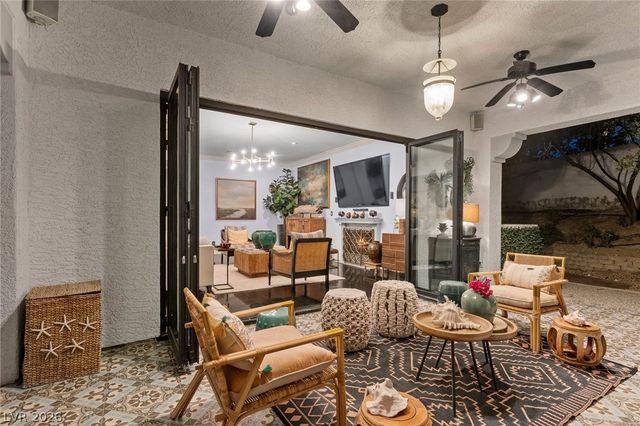 10212 Stone Briar Court, Las Vegas, NV 89144