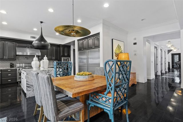 10212 Stone Briar Court, Las Vegas, NV 89144