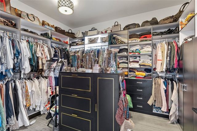 10212 Stone Briar Court, Las Vegas, NV 89144