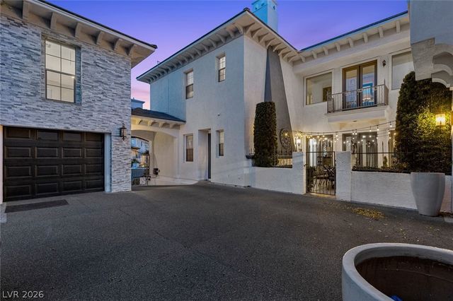 10212 Stone Briar Court, Las Vegas, NV 89144