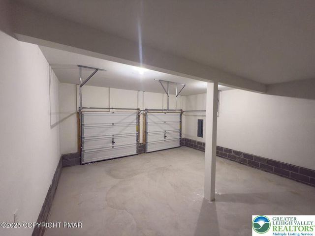 196 Dogwood Lane, Polk Twp, PA 18058