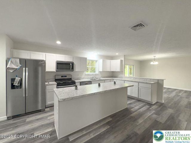 196 Dogwood Lane, Polk Twp, PA 18058