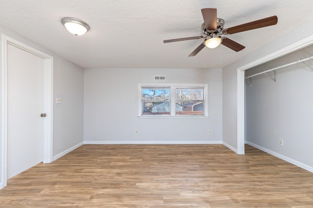 28729 S 563 Road, Monkey Island, OK 74331