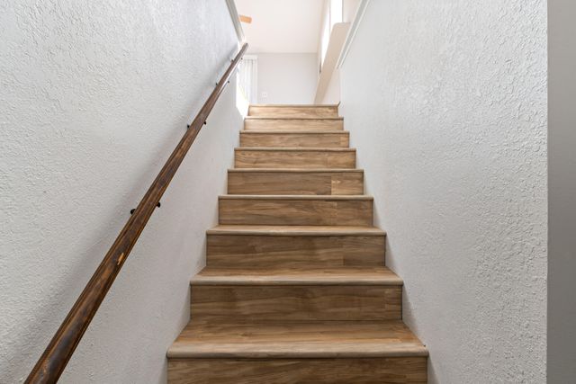 28729 S 563 Road, Monkey Island, OK 74331