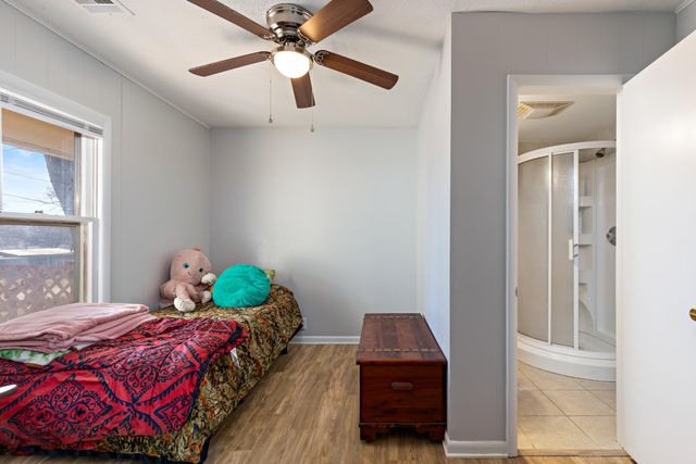 28729 S 563 Road, Monkey Island, OK 74331