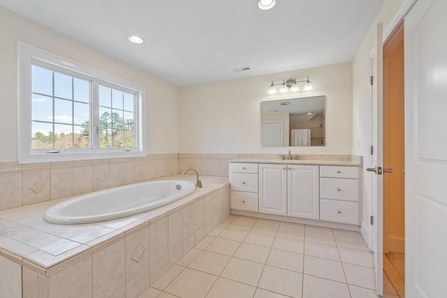 43 Old Mill Rd, Harvard, MA 01451