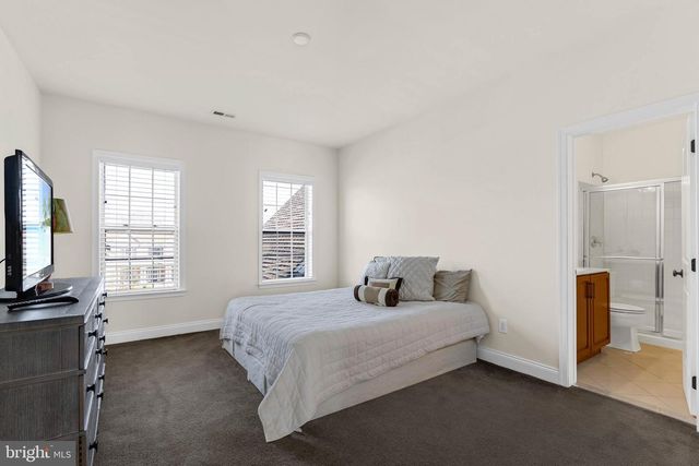 1045 MATTHEW WAY, New Castle, DE 19720