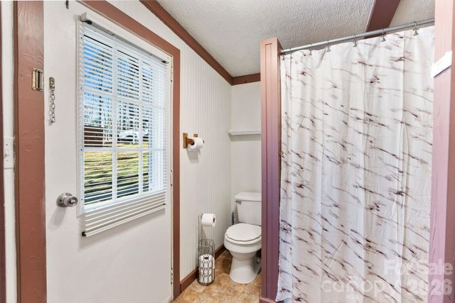 2496 Messer Street, Valdese, NC 28690