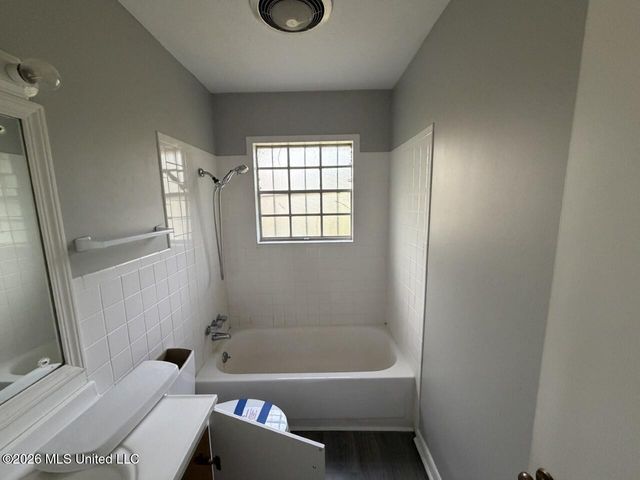 118 Scottdale Drive, Jackson, MS 39212