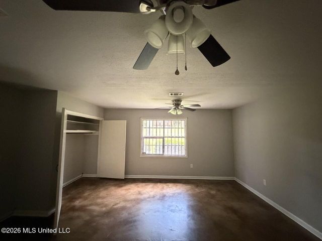 118 Scottdale Drive, Jackson, MS 39212
