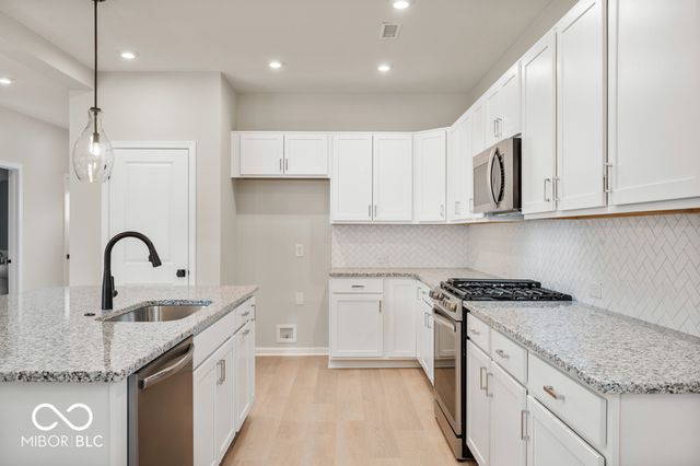 14234 Coyote Ridge, Noblesville, IN 46060