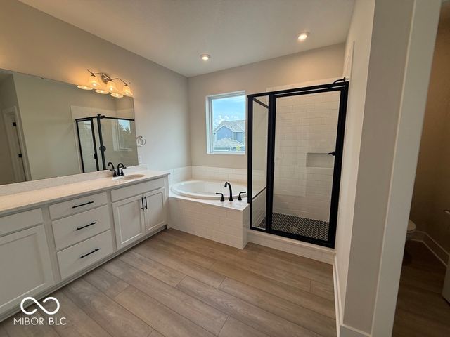 14234 Coyote Ridge, Noblesville, IN 46060