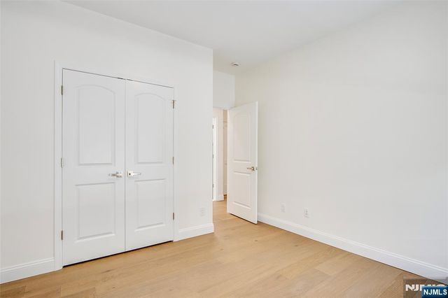 194 Amherst Street, East Orange, NJ 07018