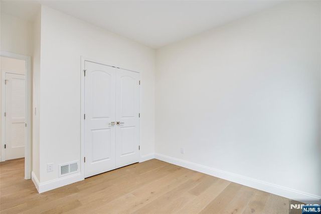 194 Amherst Street, East Orange, NJ 07018