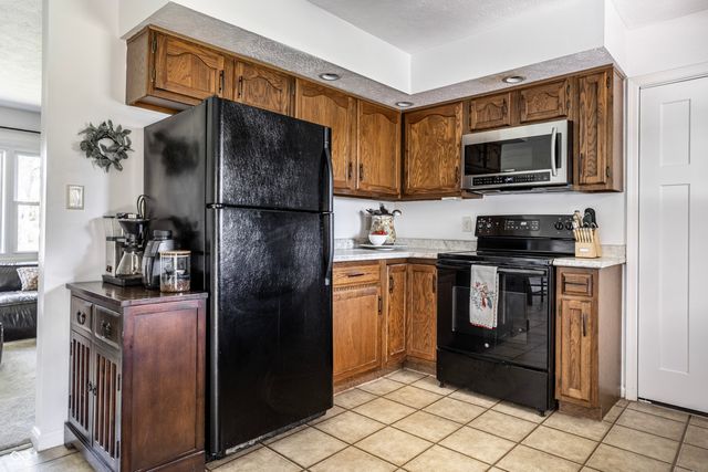999 E Manito Trail, Greensburg, IN 47240