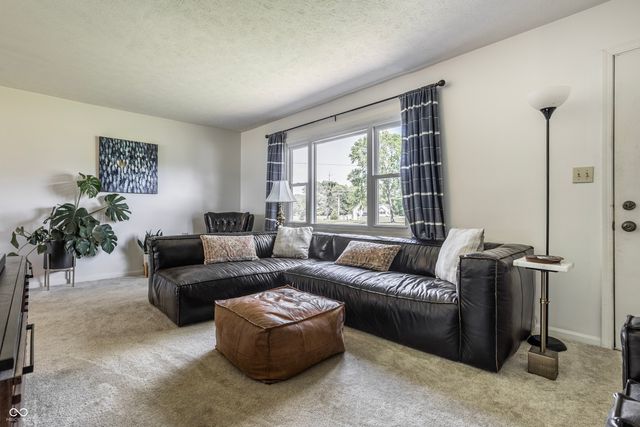 999 E Manito Trail, Greensburg, IN 47240