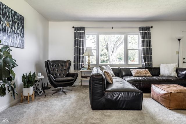 999 E Manito Trail, Greensburg, IN 47240