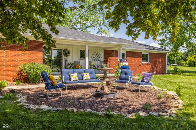999 E Manito Trail, Greensburg, IN 47240