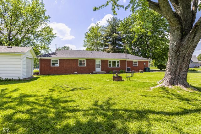 999 E Manito Trail, Greensburg, IN 47240