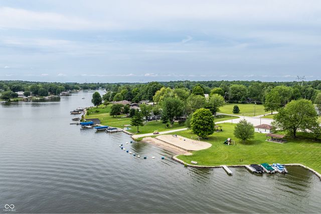 999 E Manito Trail, Greensburg, IN 47240