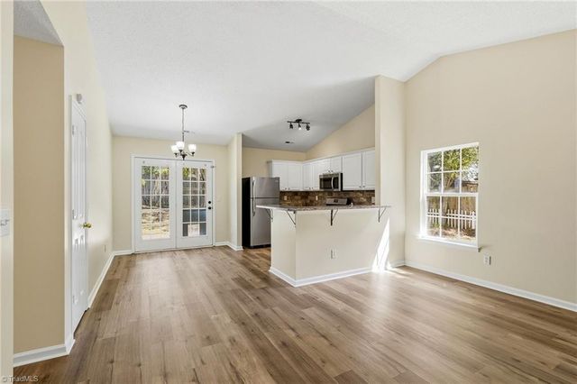 4401 Brecon Lane, Greensboro, NC 27407