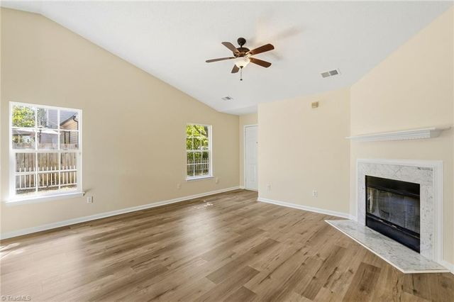 4401 Brecon Lane, Greensboro, NC 27407