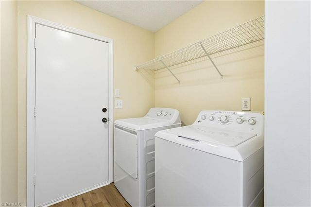 4401 Brecon Lane, Greensboro, NC 27407