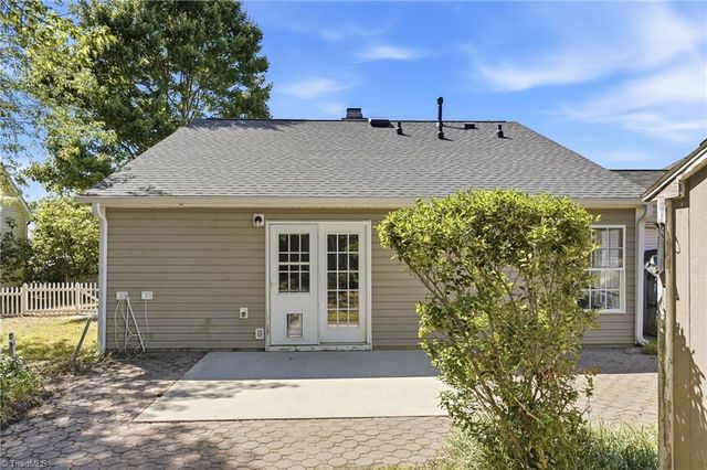 4401 Brecon Lane, Greensboro, NC 27407