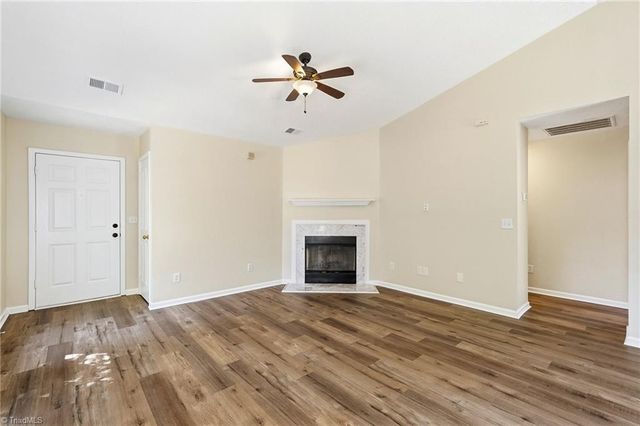 4401 Brecon Lane, Greensboro, NC 27407