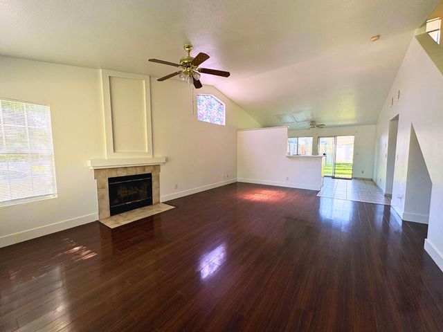 4193 Kimball Ln, Stockton, CA 95206