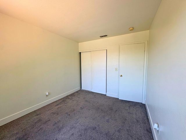 4193 Kimball Ln, Stockton, CA 95206