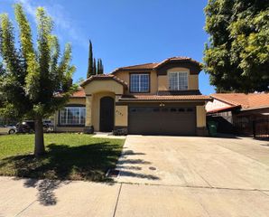 4193 Kimball Ln, Stockton, CA 95206