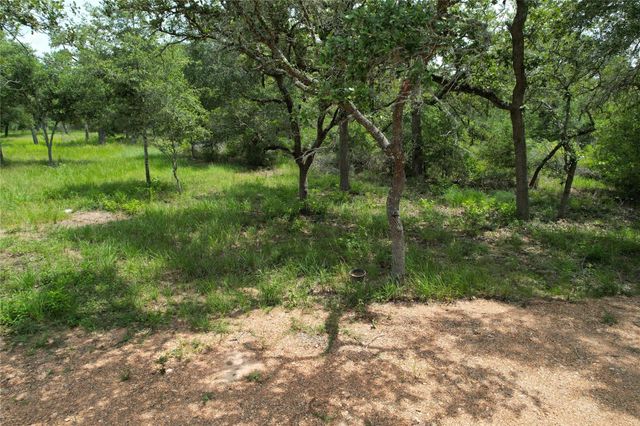 479 Private 1581 Drive, Hallettsville, TX 77964
