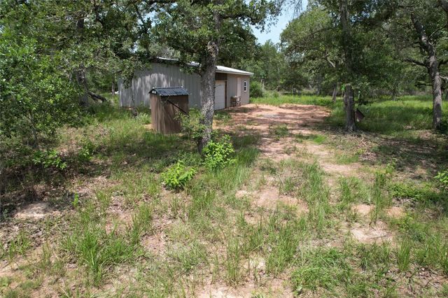 479 Private 1581 Drive, Hallettsville, TX 77964