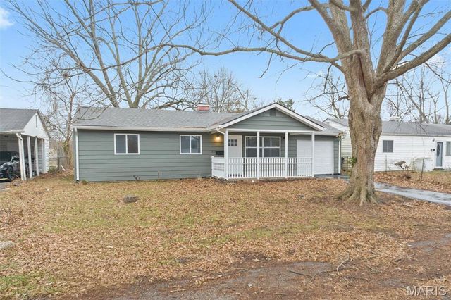 1110 Saint Marcella Drive, Cahokia, IL 62206