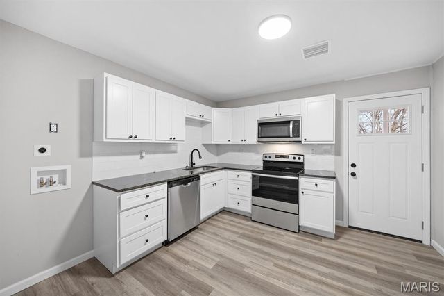 1110 Saint Marcella Drive, Cahokia, IL 62206