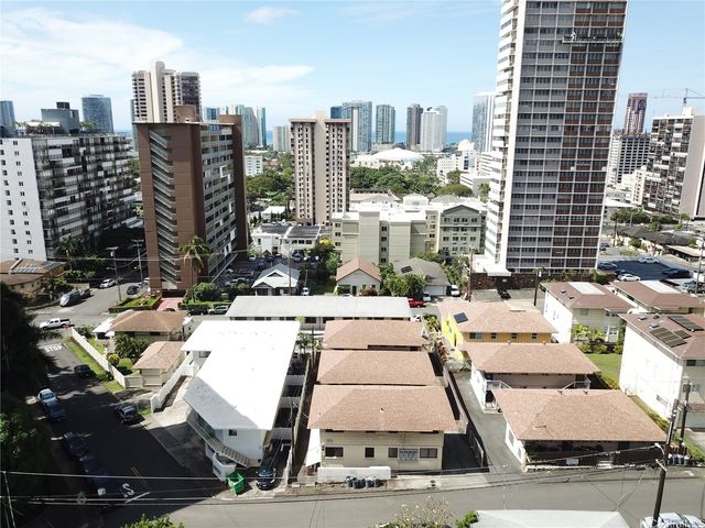 927 Spencer Street, Honolulu, HI 96822