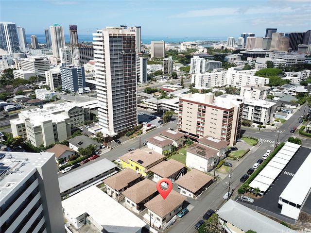 927 Spencer Street, Honolulu, HI 96822