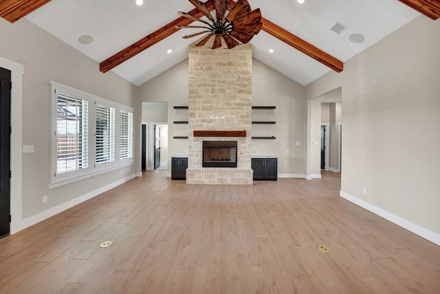 5708 E County Rd 93, Midland, TX 79706