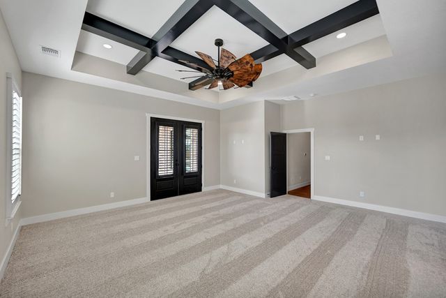 5708 E County Rd 93, Midland, TX 79706