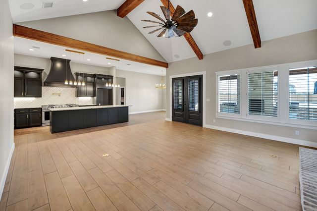 5708 E County Rd 93, Midland, TX 79706