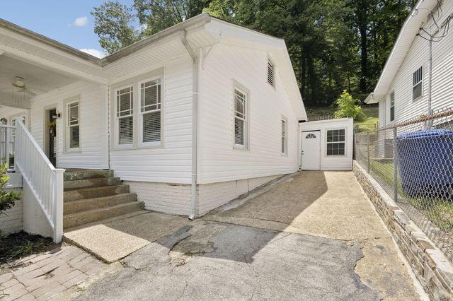 1004 Dartmouth Street, Chattanooga, TN 37405