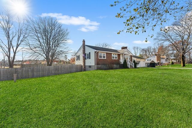 61 Lowell Street, Wilmington, MA 01887