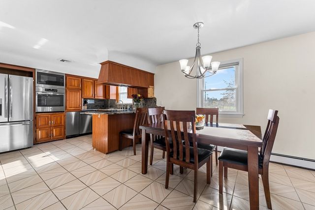 61 Lowell Street, Wilmington, MA 01887