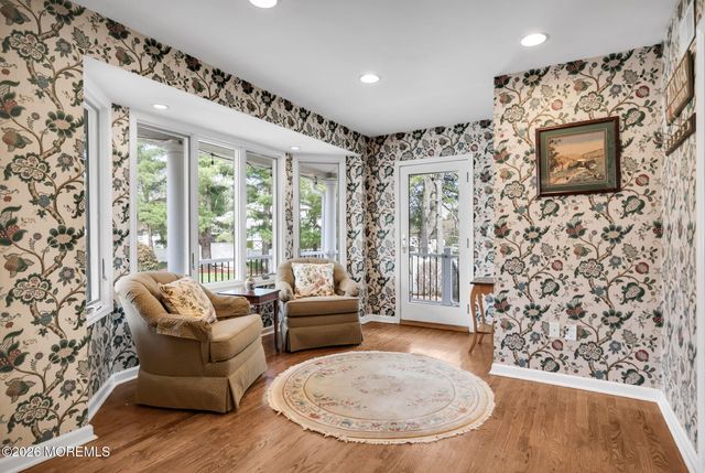 10 Paddock Lane, Colts Neck, NJ 07722